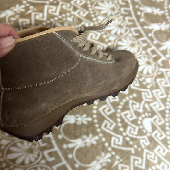 Vintage Vasque Womens Sz 7.5M Hiking Boot Beige Suede Skywalk 7546 Made in Italy - Picture 4 of 10